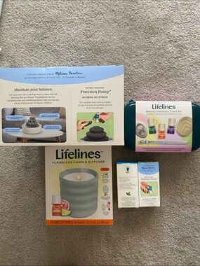 Lifelines spa set NWT 5 products included